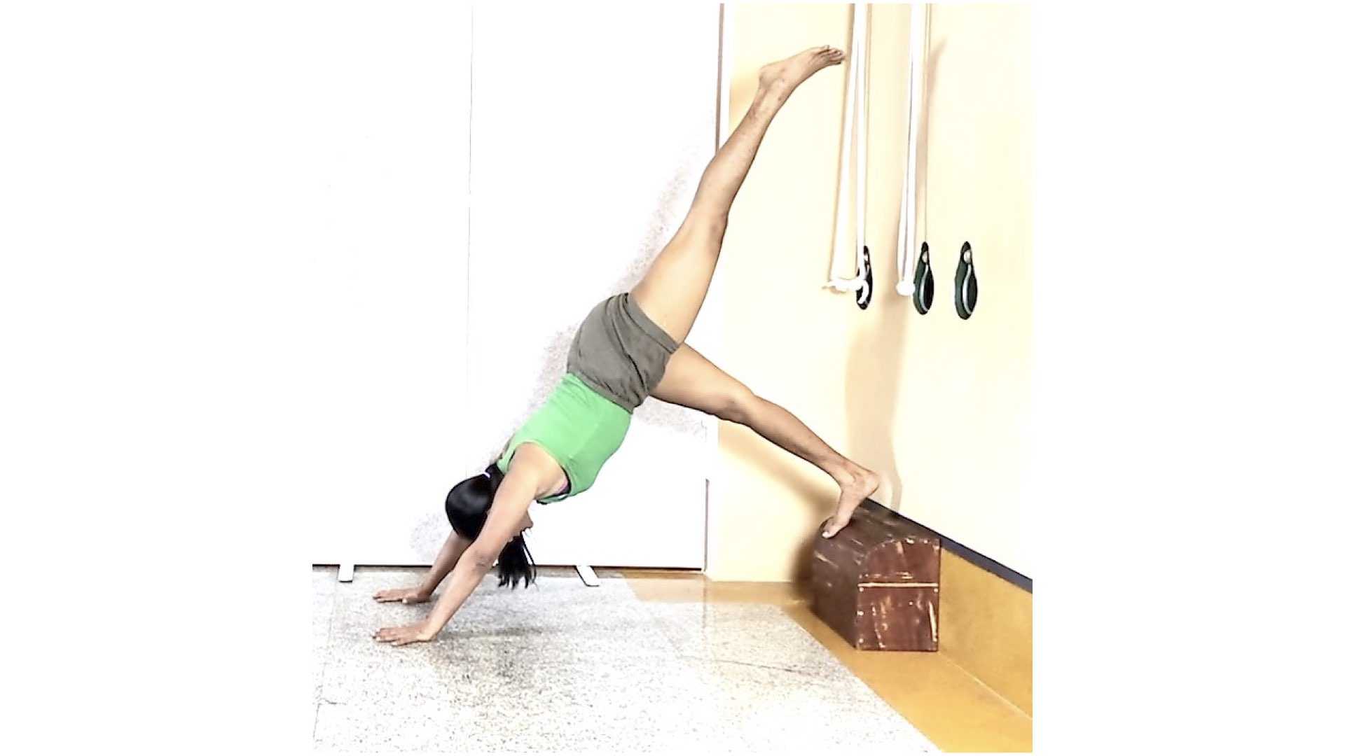 Levelling-up Sirsasana, Part II: Complementary Practice for Headstand with Lower Body Focus